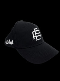 Gorra negra aura